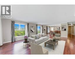 20 BERKLEY Road UnitNo. 702 - 21