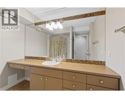 20 BERKLEY Road UnitNo. 702 - 35