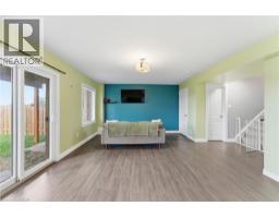 383 ERIE Avenue - 32