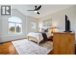 47 STOWBRIDGE Crescent - 33