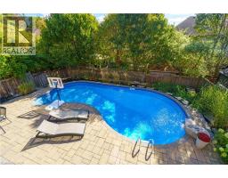 47 STOWBRIDGE Crescent - 49