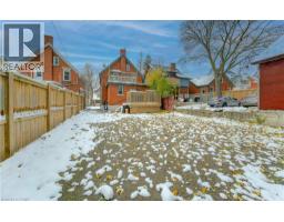 19 FAIRVIEW Avenue - 26