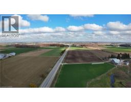 926 KING Street N - 11