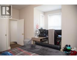 2016 PARK Street - 18