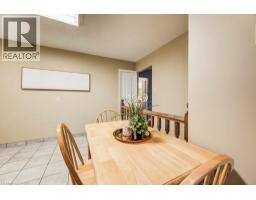 58 VICTORIA Street - 18