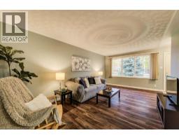 58 VICTORIA Street - 9