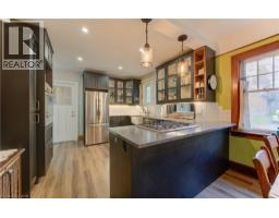 61 GRUHN Street - 13