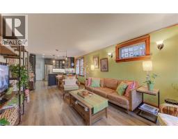 61 GRUHN Street - 16