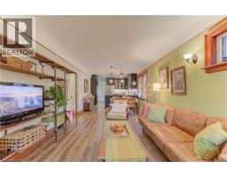 61 GRUHN Street - 17