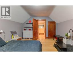 61 GRUHN Street - 29