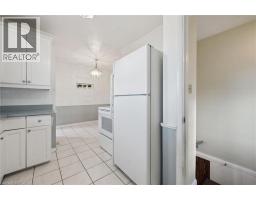 532 VICTORIA Street S - 13