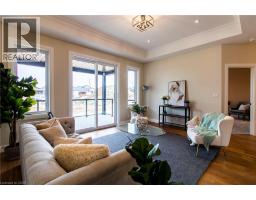 89 DUCHESS Drive - 11