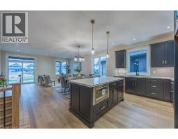 93 DUCHESS Drive - 9