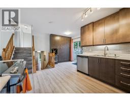 368 THE COUNTRY Way - 8