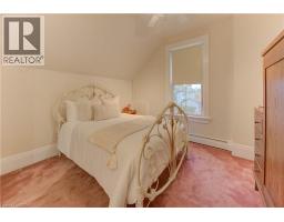 48 DUPONT Street E - 18