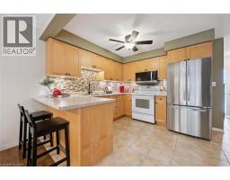 42 FALLOWFIELD Drive UnitNo. 15 - 6