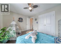 32 LANGRELL Avenue - 21