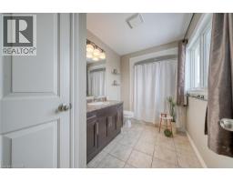 32 LANGRELL Avenue - 27