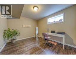 32 LANGRELL Avenue - 37