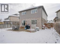 32 LANGRELL Avenue - 40