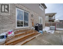 32 LANGRELL Avenue - 43