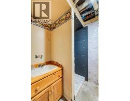 66 CHARLES BEST Place - 41