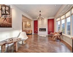 150 HOLLAND Circle - 12