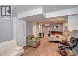 150 HOLLAND Circle - 33