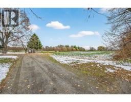 580 WOODHILL Road - 34