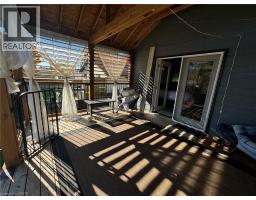 24 WOODHOUSE Avenue - 17