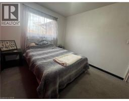 24 WOODHOUSE Avenue - 19