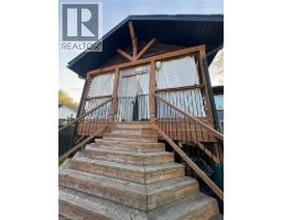 24 WOODHOUSE Avenue - 29