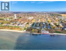 24 WOODHOUSE Avenue - 33