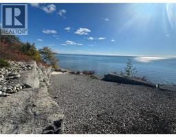 24 WOODHOUSE Avenue - 35