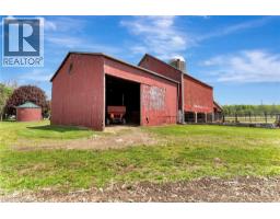 689 SHEFFIELD Road - 34