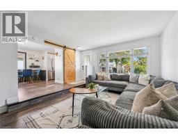 10 BROKEN OAK Crescent - 6