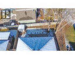 49 ALEXANDER Drive - 44