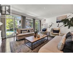 19 MAYNARD Avenue - 17