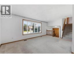 7 LICHTY Crescent - 14