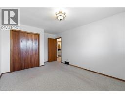 7 LICHTY Crescent - 32