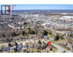 7 LICHTY Crescent - 49