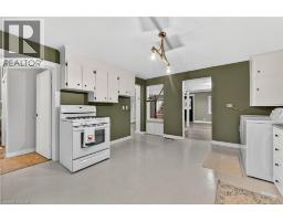 17 ONEIDA Street - 17