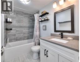 50 OLD FOREST Crescent - 22