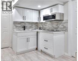 50 OLD FOREST Crescent - 33