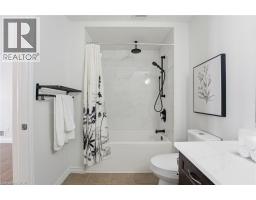 347 VINCENT Drive - 25