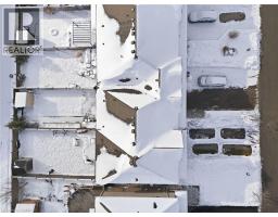 347 VINCENT Drive - 35