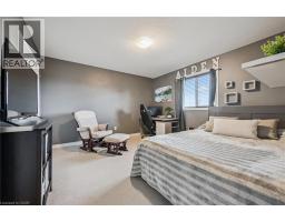 45 STUCKEY Avenue - 17