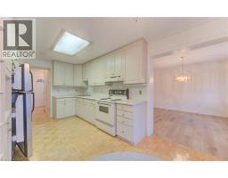 121 UNIVERSITY Avenue E UnitNo. 52 - 12