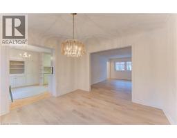 121 UNIVERSITY Avenue E UnitNo. 52 - 14