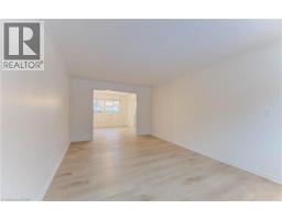 121 UNIVERSITY Avenue E UnitNo. 52 - 17